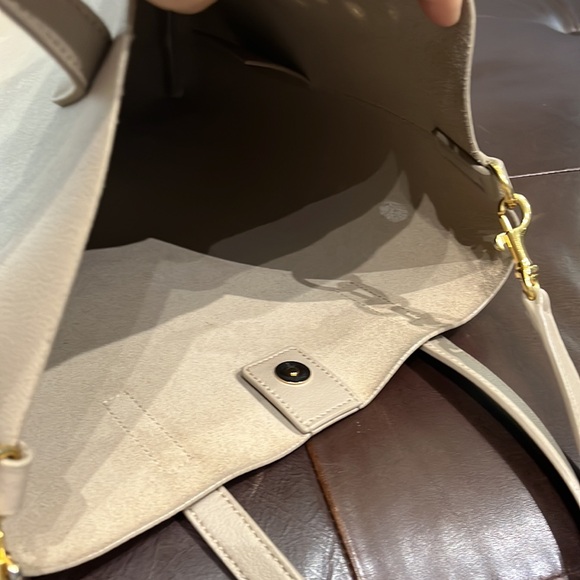 Authentic Saint Laurent toy shopper - Picture 14 of 16